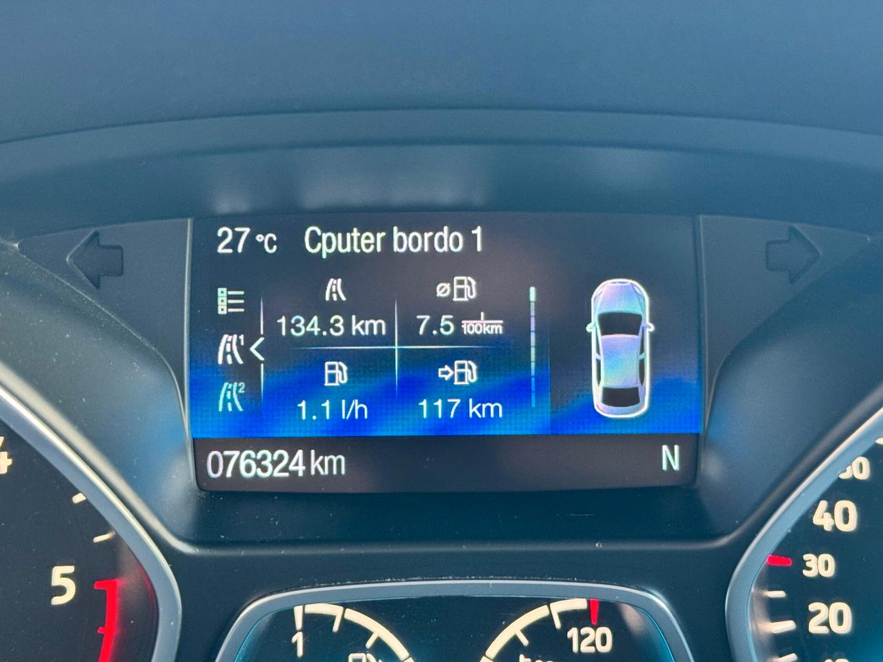 Ford Kuga 1.5 TDCI 120 CV S&S 2WD Titanium