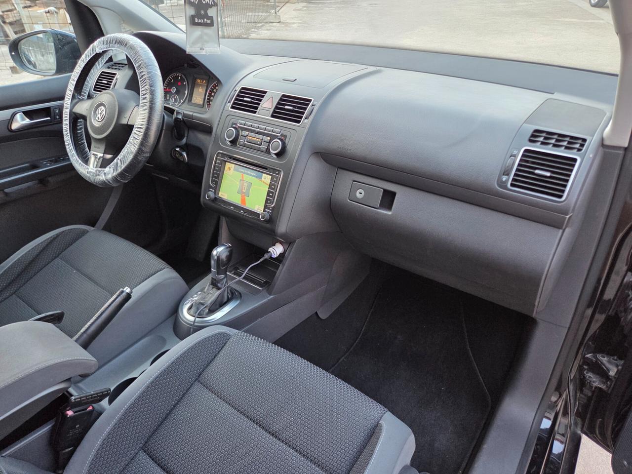 Volkswagen Touran 1.6 TDI 105cv DSG Highline