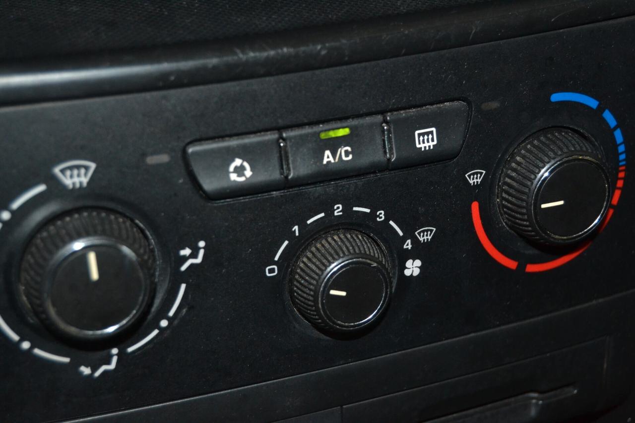 Peugeot 207 1.4 8V 75CV 5p. X Line ECO GPL