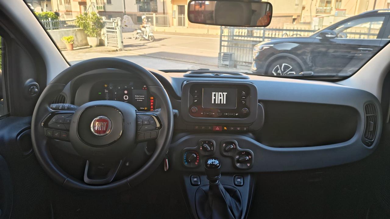 Fiat Panda 1.0 FireFly S&S Hybrid Pandina