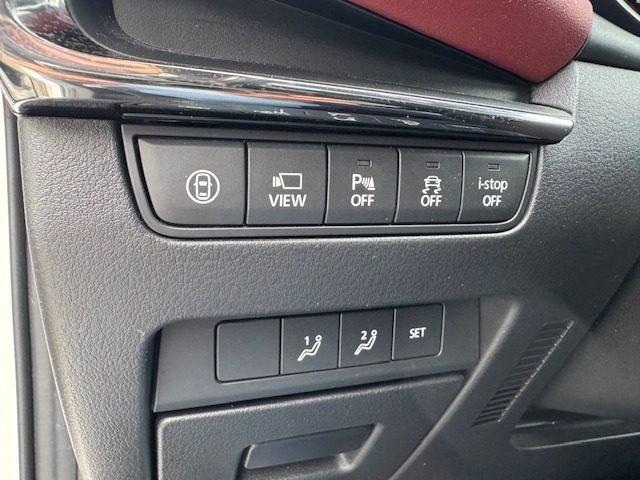 MAZDA 3 2.0L Skyactiv-X M-Hybrid Exclusive