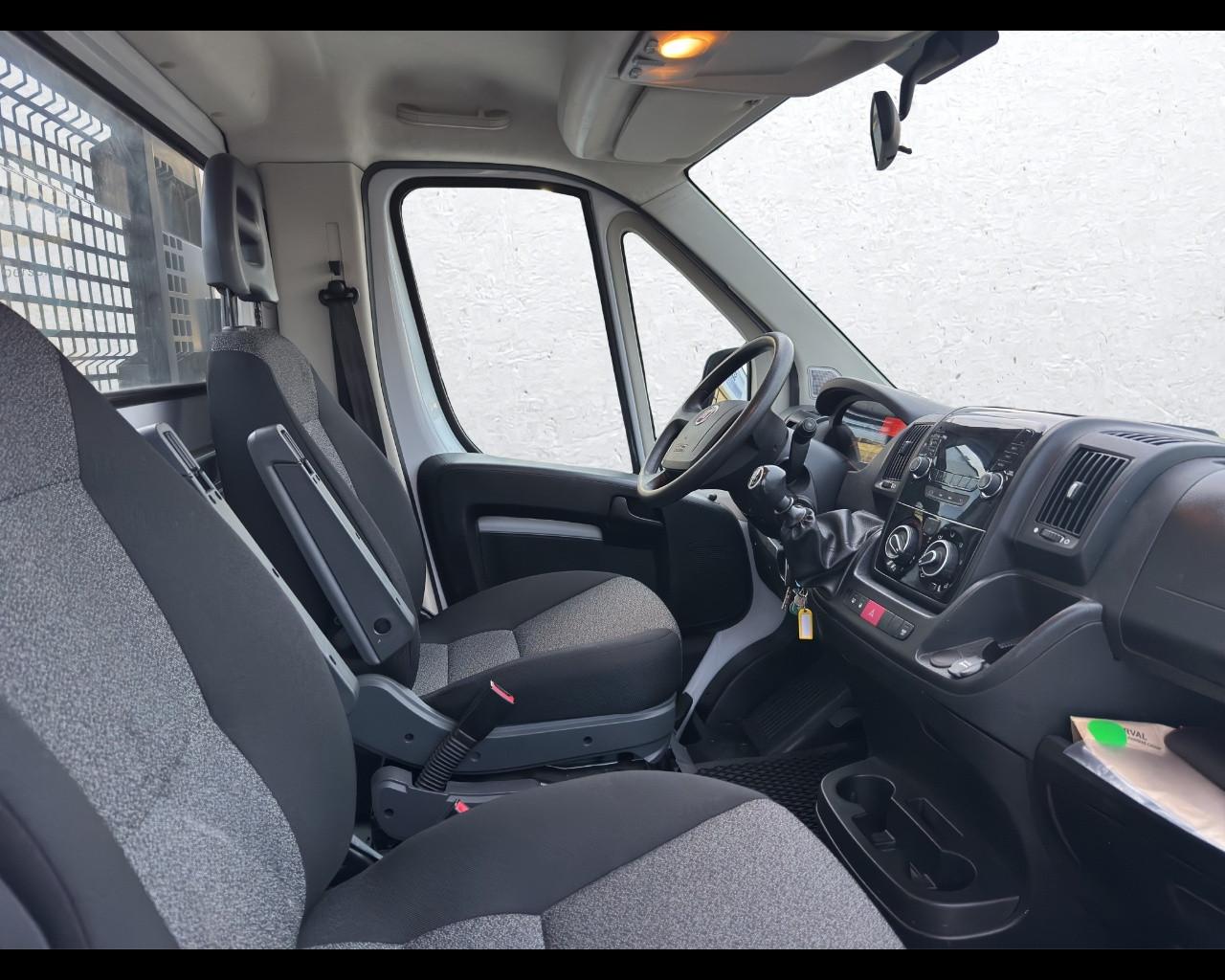 FIAT Ducato (4ª serie) - Ducato 33 2.3 MJT 120CV PLM Cabinato