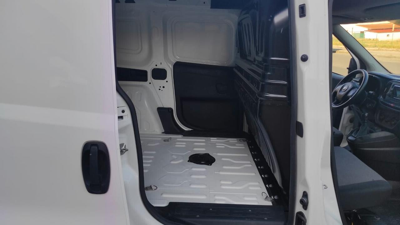 Fiat Doblo Doblò 1.6 MJT 90CV S&S PC-TN Cargo Business