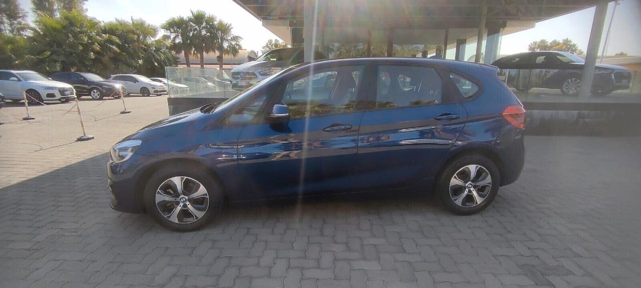 Bmw 216d Active Tourer Advantage 150 CV