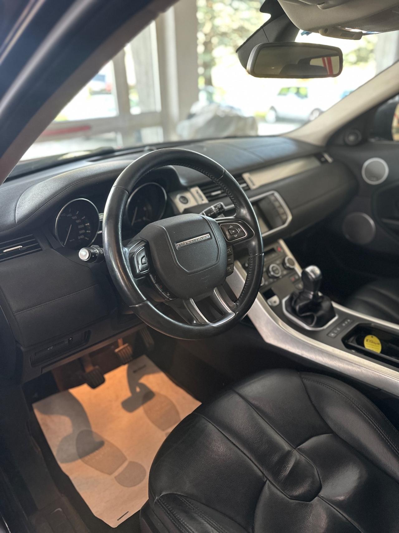 Land Rover Range Evoque 2.2 TD4 5p. Pure Tech Pack