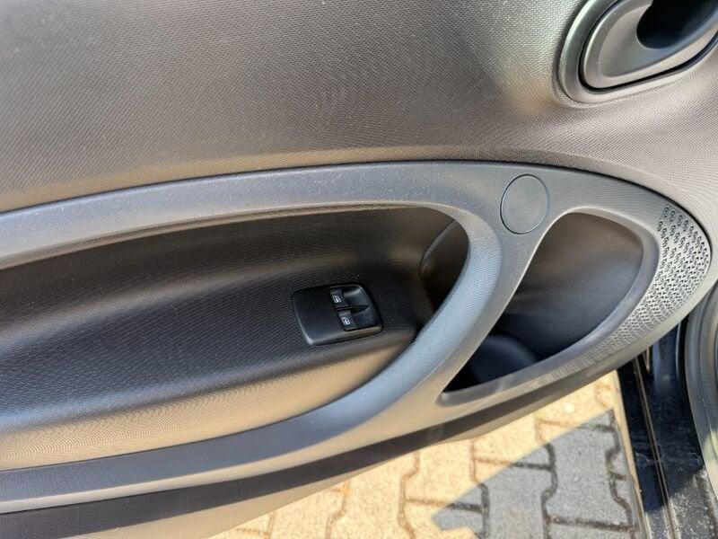 smart fortwo fortwo 70 1.0 twinamic Passion