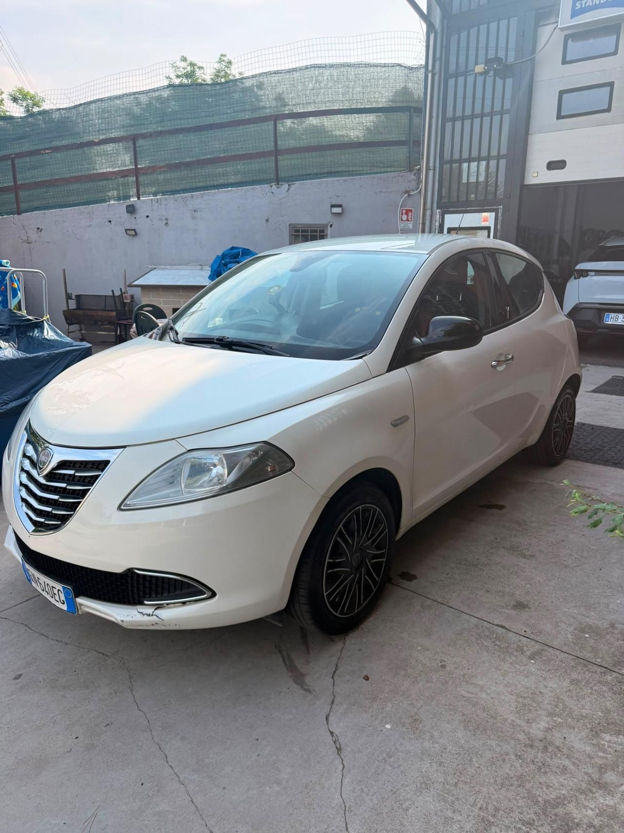 Lancia Ypsilon 1.2 Noleggio breve lungo termine