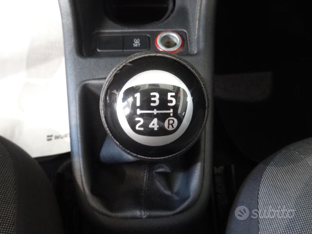Volkswagen UP