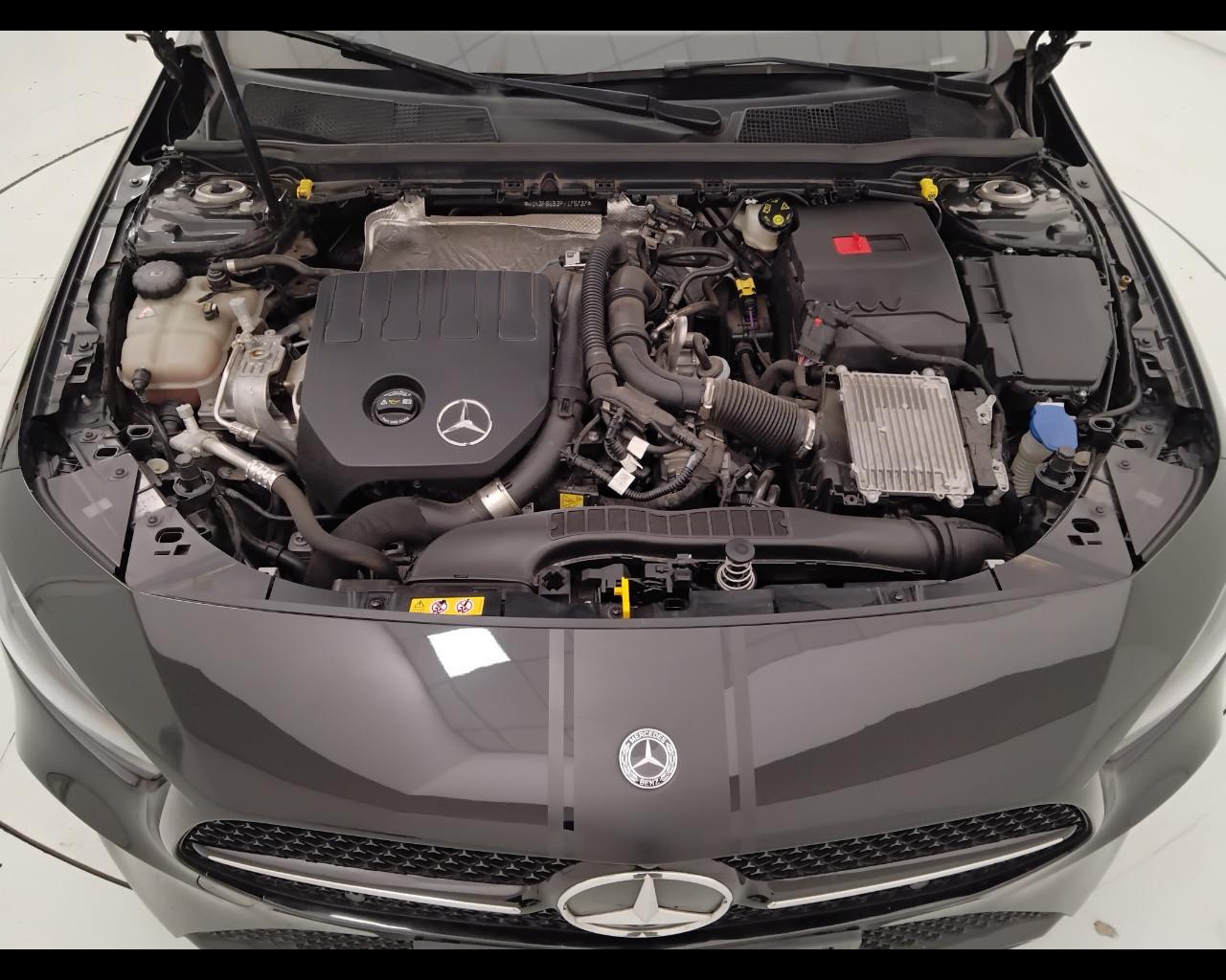 Mercedes-Benz Classe A - W177 2023 - A 180 Progressive Advanced Plus auto