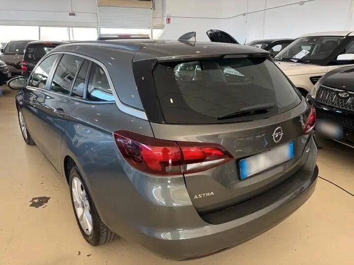 Opel Astra 1.6 CDTi Innovation