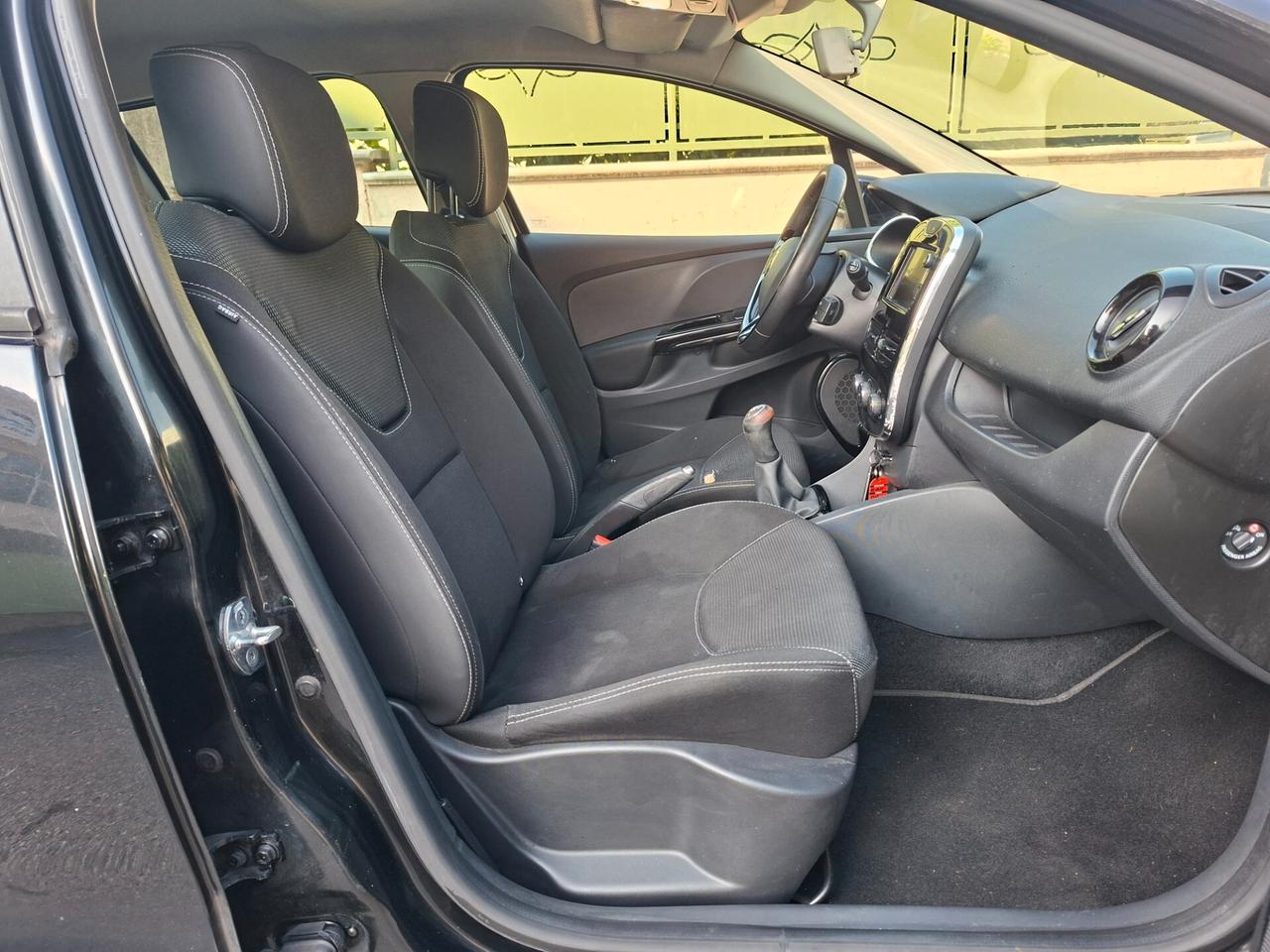 Renault Clio 1.2 BENZINA / DA NEOPATENTATI