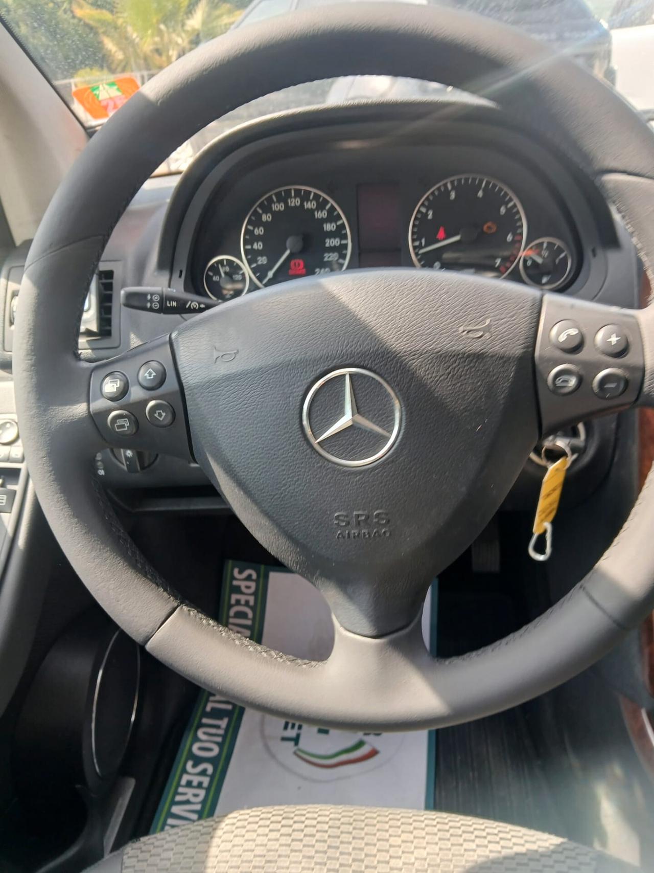 Mercedes-benz A 180 AUTOMATIC Special Edition
