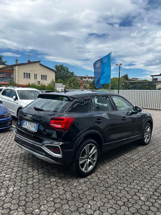AUDI Q2 35 TFSI Business Advanced