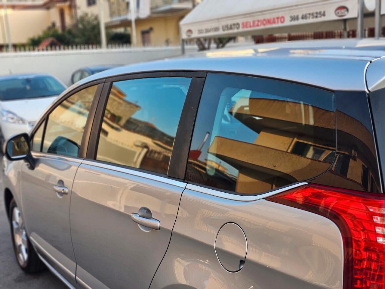 Peugeot 5008 1.6 HDi 112CV Tecno 7 posti