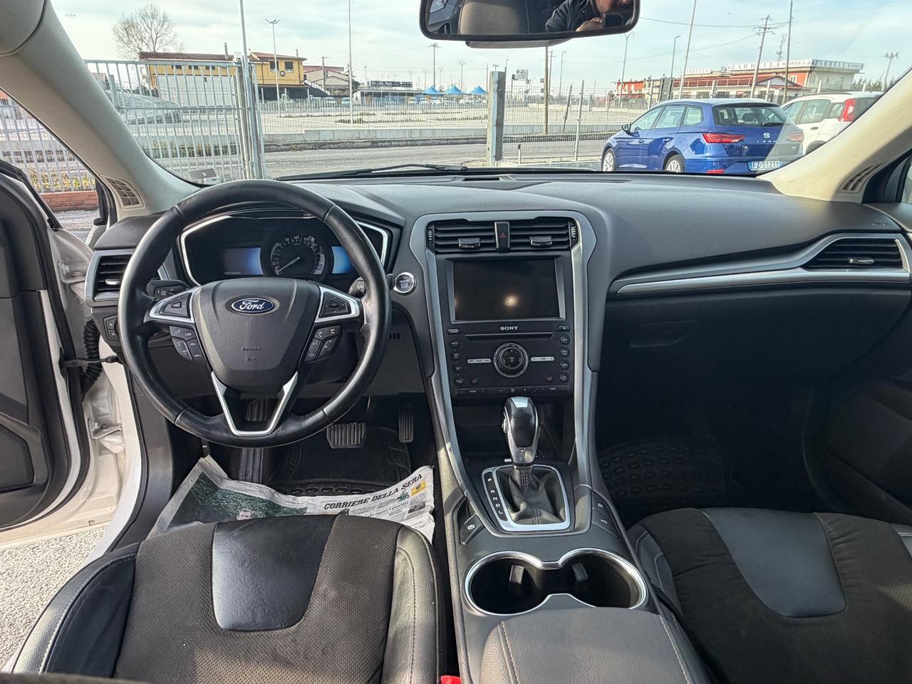 Ford Mondeo Full Hybrid 2.0 187 CV eCVT 4 porte Titanium Business