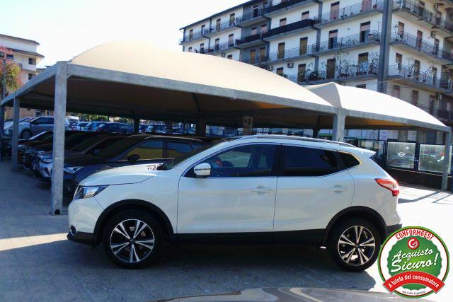 NISSAN Qashqai 1.5 dCi N-Connecta