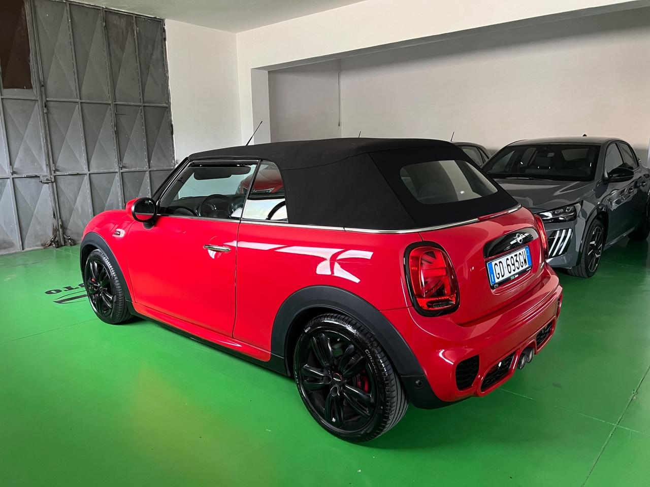 Mini Mini 2.0 John Cooper Works Cabrio