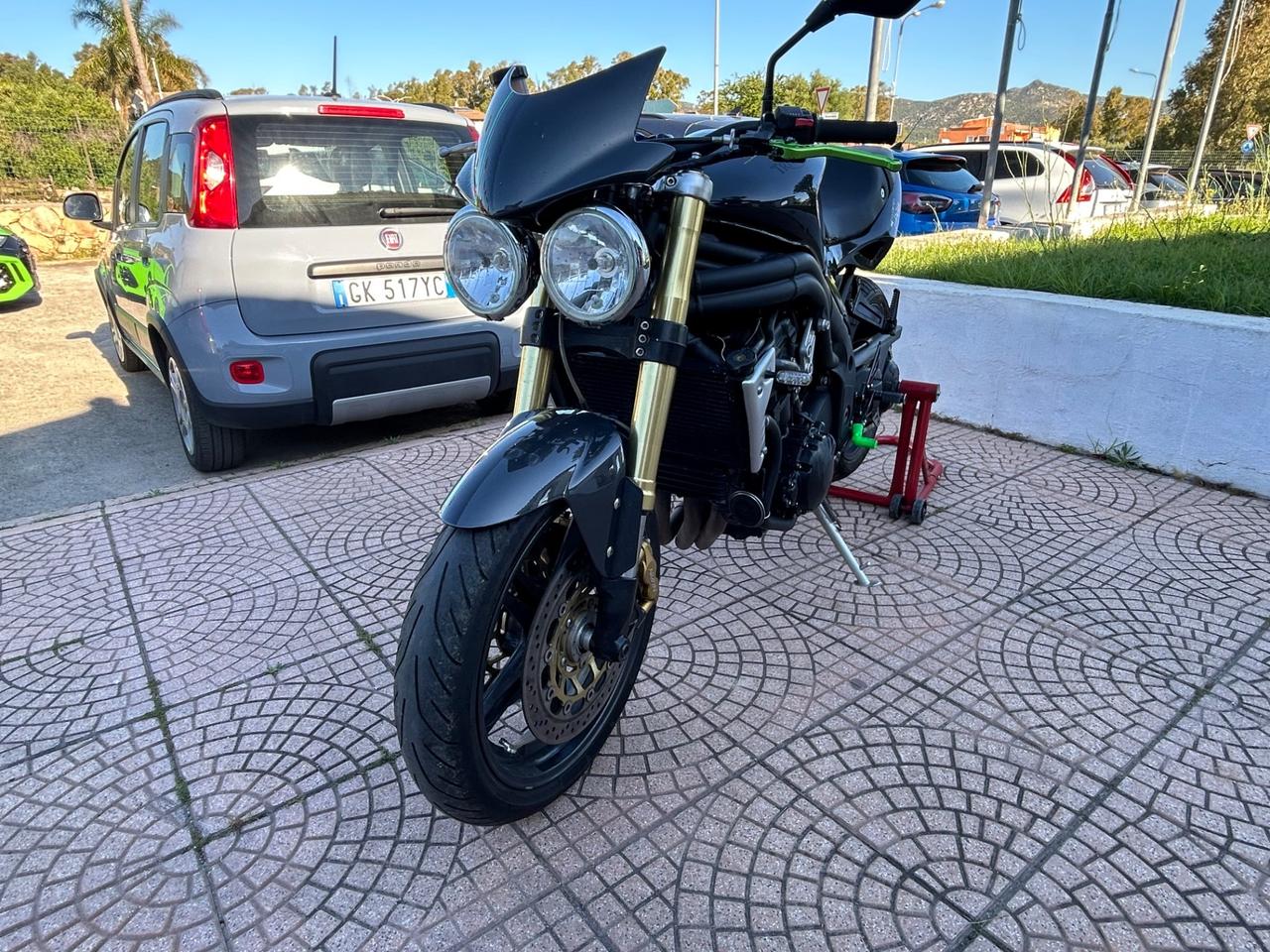 Triumph Speed Triple 1050