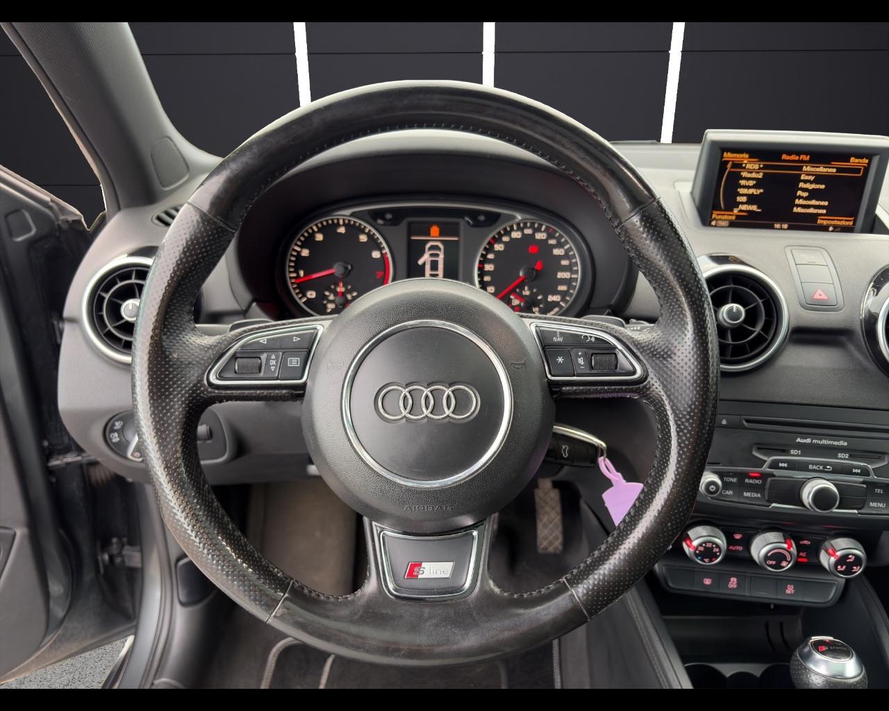 AUDI A1 1.4 TFSI S tronic Ambition S-LINE INTERNI!