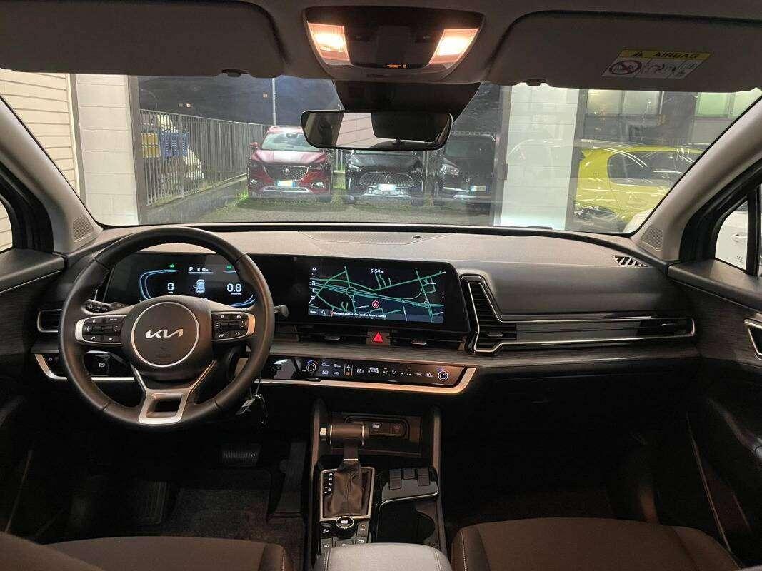 Kia Sportage Sportage V 2022 1.6 crdi mhev Business dct