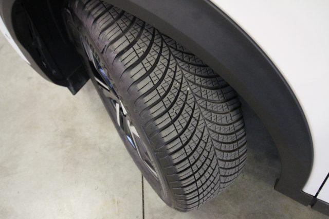 PEUGEOT 2008 BlueHDi 130 S&S EAT8 GT