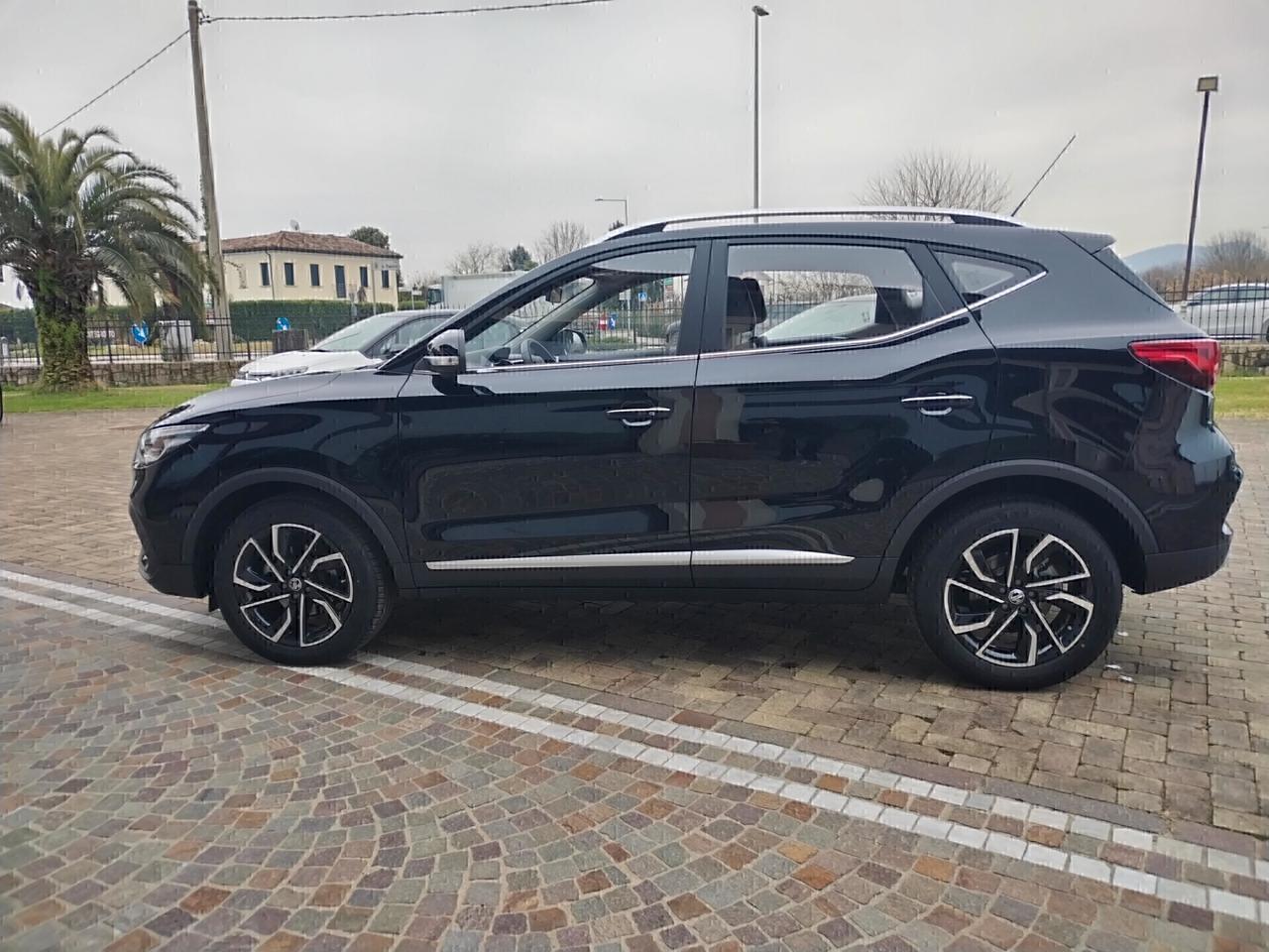 MG Zs benzina automatica