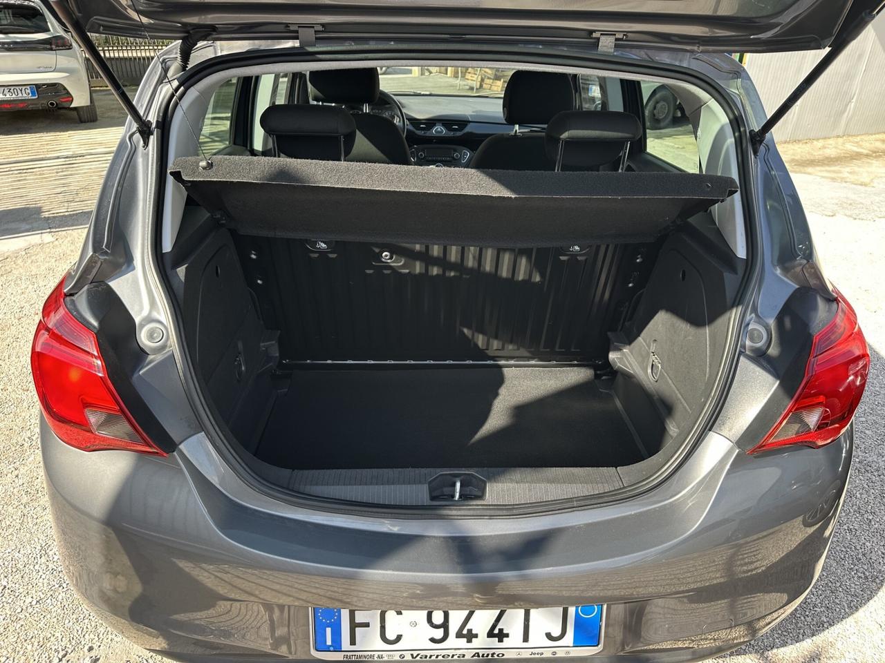 Opel Corsa 1.2 5 porte b-Color Km 128.000