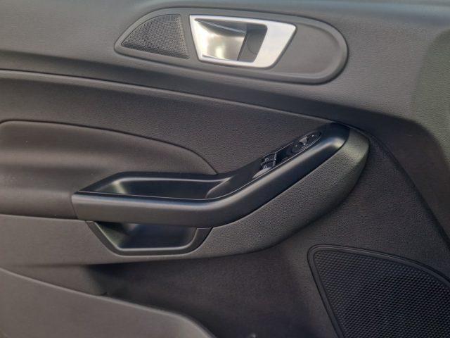 FORD Fiesta 1.5 TDCi 75CV 5 porte Business