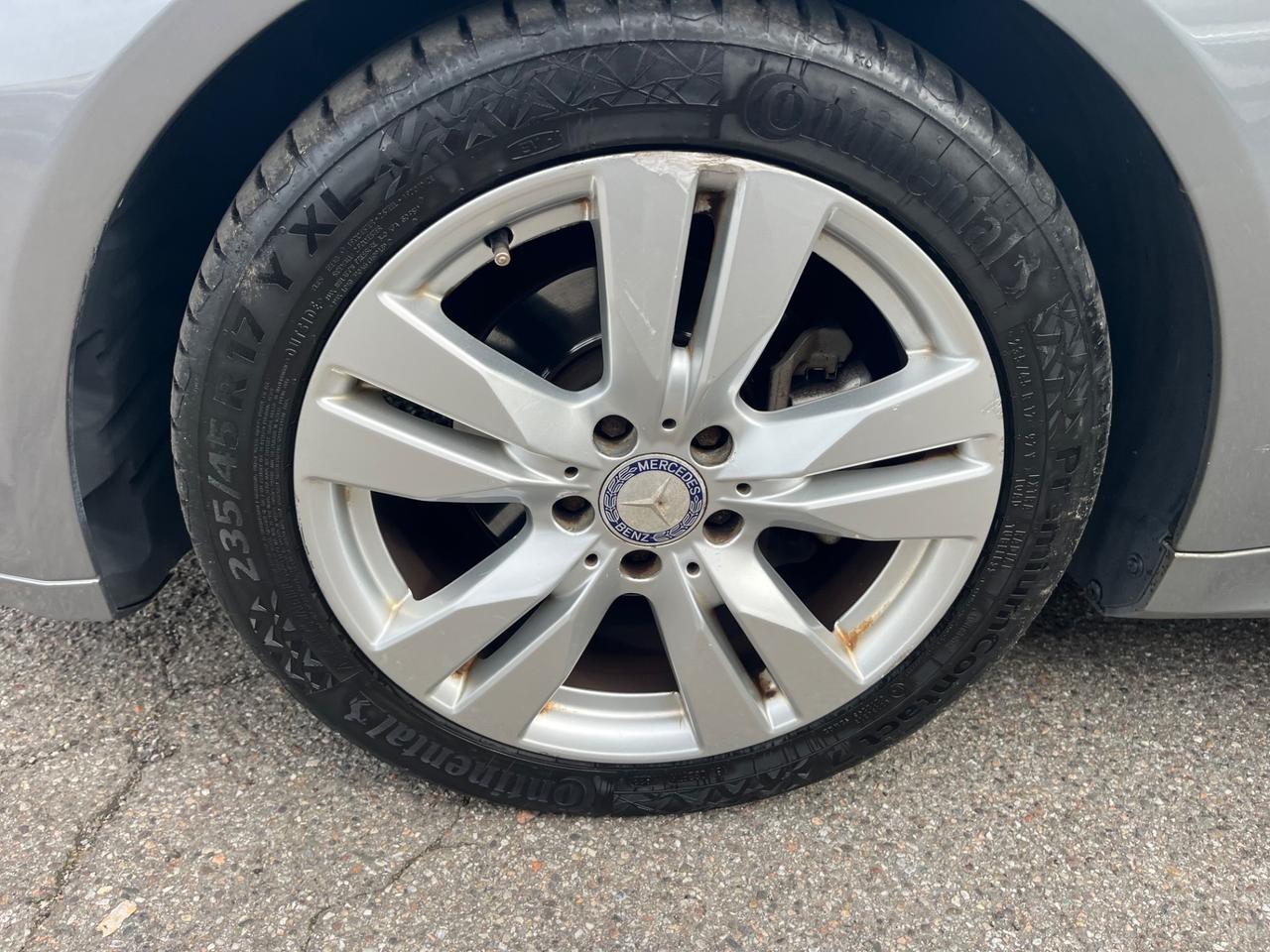 E220CDI Coupe/170CV/Euro5B con FAP/cambio automatico/unico proprietario