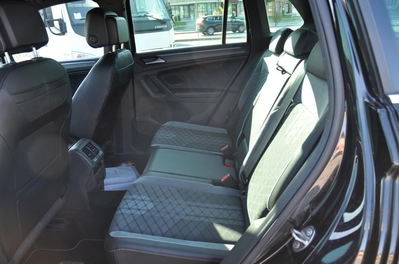 Volkswagen Tiguan 2.0 TDI 150 CV SCR DSG R-Line