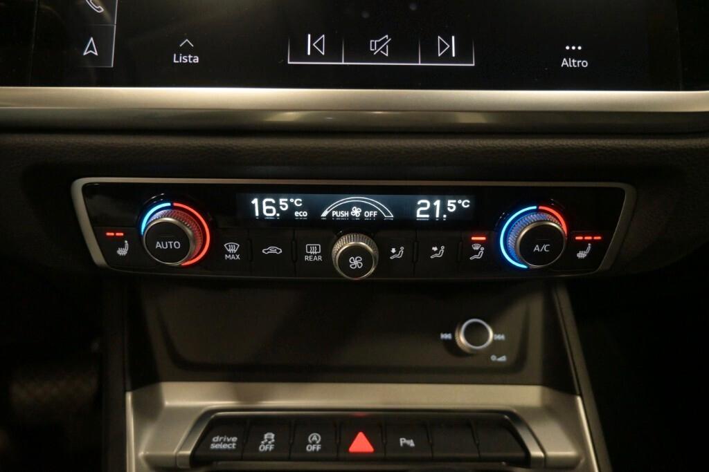 AUDI Q3 SPORTBACK 35 TDI 150CV S-TRONIC S LINE BUSINESS EDITION ( FARI LED - SLINE EXT - PELLE - VIRTUAL COCKPIT - NAVI - MIRROR - PDC - CERCHI 18 )