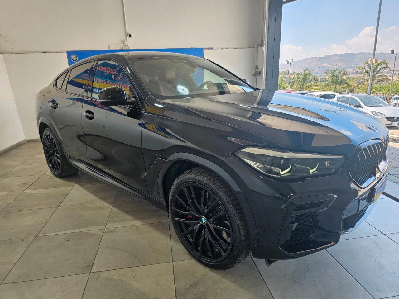 BMW X6 xdrive40d mhev 48V Msport auto IVA ESPOSTA