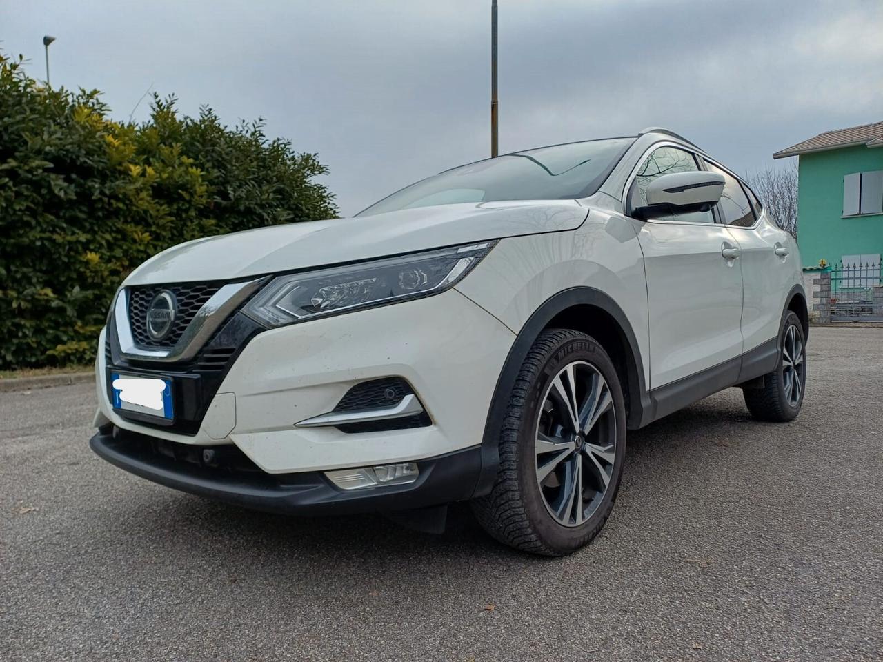 Nissan Qashqai 1.3 DIG-T 140 CV N-Connecta