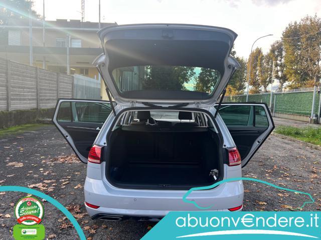 VOLKSWAGEN Golf Variant 1.6 TDI 115 CV DSG R-Line Executive KM CERTIFICATI