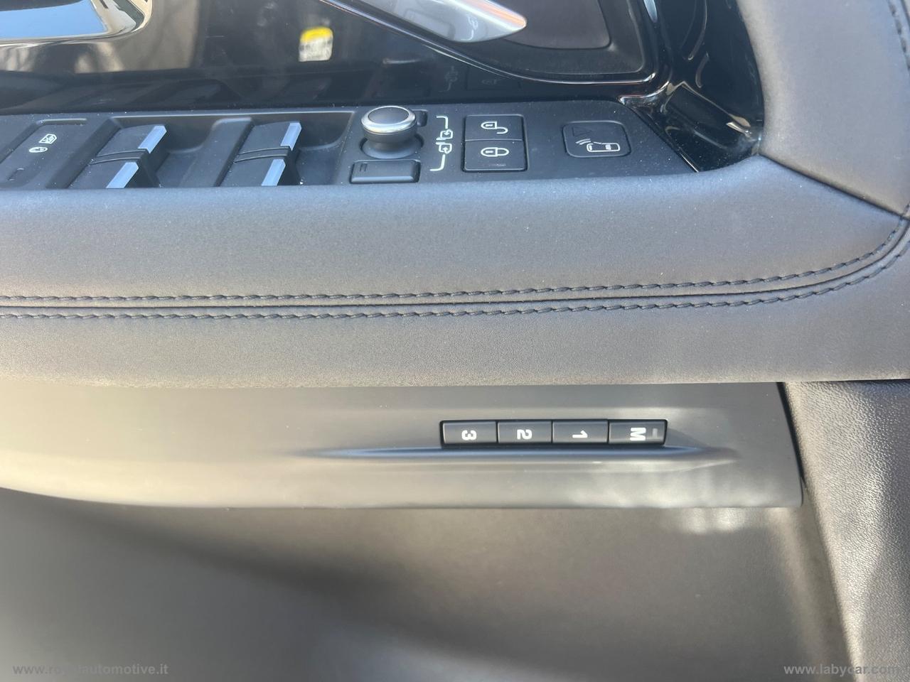LAND ROVER RR Evoque 2.0D L.Flw 150 Aut. R-Dyn.S UNI PRO - PARI AL NUOVO