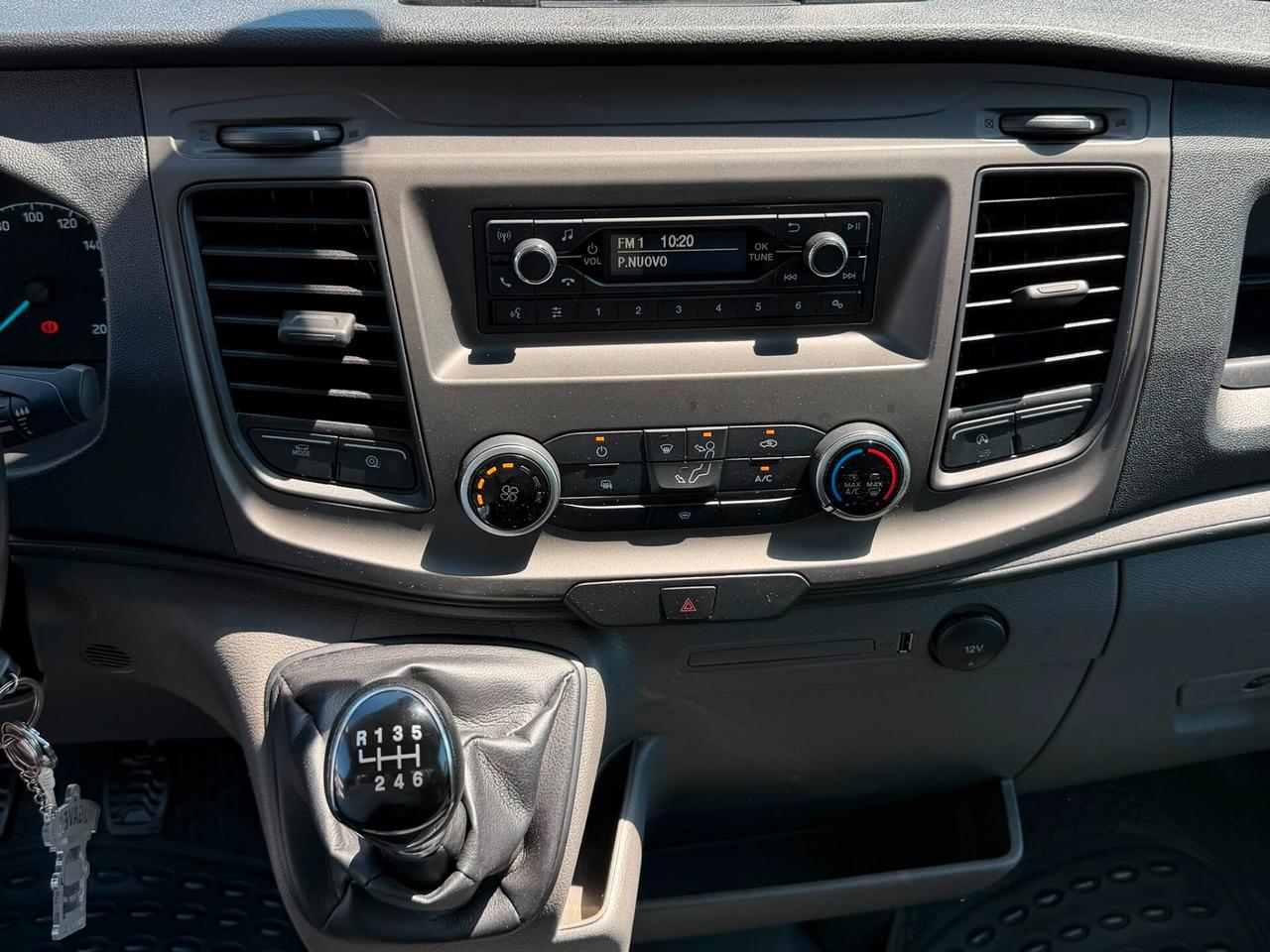 FORD TRANSIT 2.0Ibrido CENTINATO