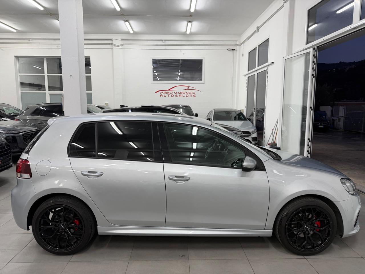 VW GOLF 6 1.6 TDI 5p. R Line FINANZIABILE