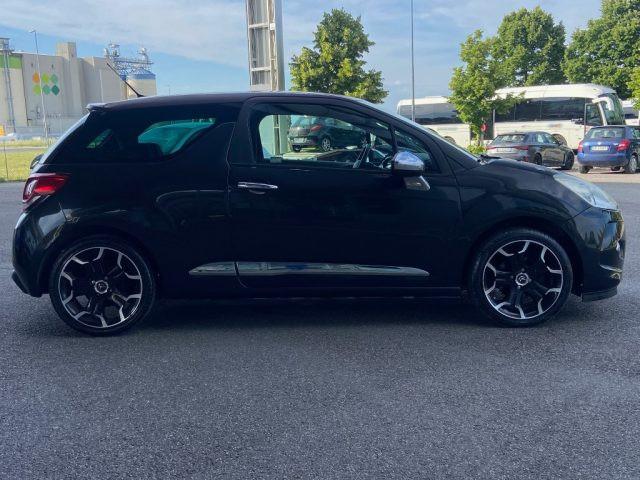 DS AUTOMOBILES DS 3 1.4 VTi 95 Just Black