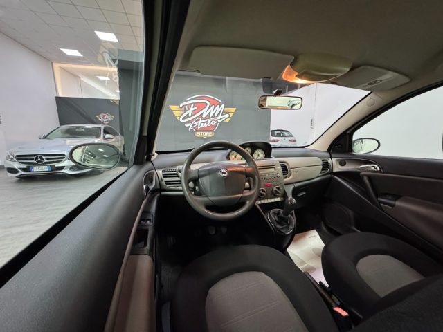 LANCIA Ypsilon 1.3 MJT 75 CV Platino