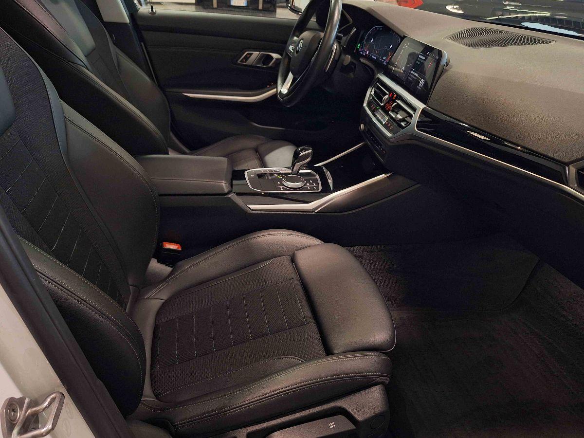 BMW 320 D TOURING HYBRID SPORT - INDIVIDUAL - X-DRIVE - BIANCO PERLA - TETTO - SEDILI SPORT - BLACK PACK - COCKPIT PRO - FULL LED - GARANZIA