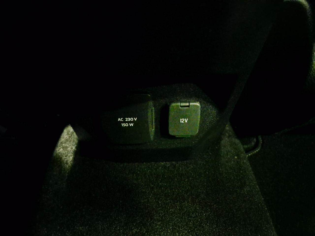 VOLKSWAGEN Amarok 3.0 V6 TDI 241CV 4MOTION aut. Aventura