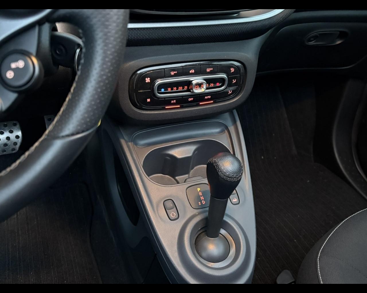 SMART fortwo 3ªs.(C/A453) - fortwo 70 1.0 twinamic cabrio Passion