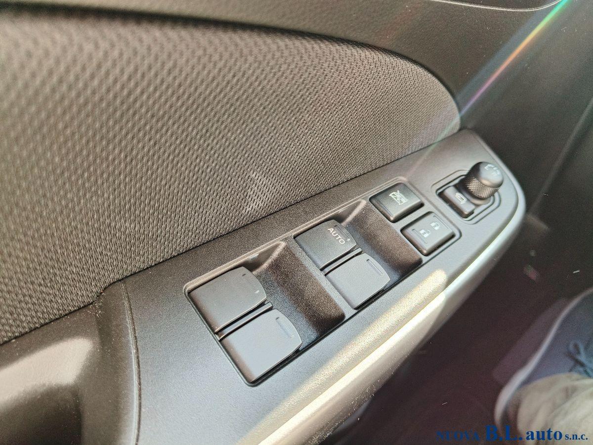 SUZUKI - Swift - 1.2 Hybrid Top