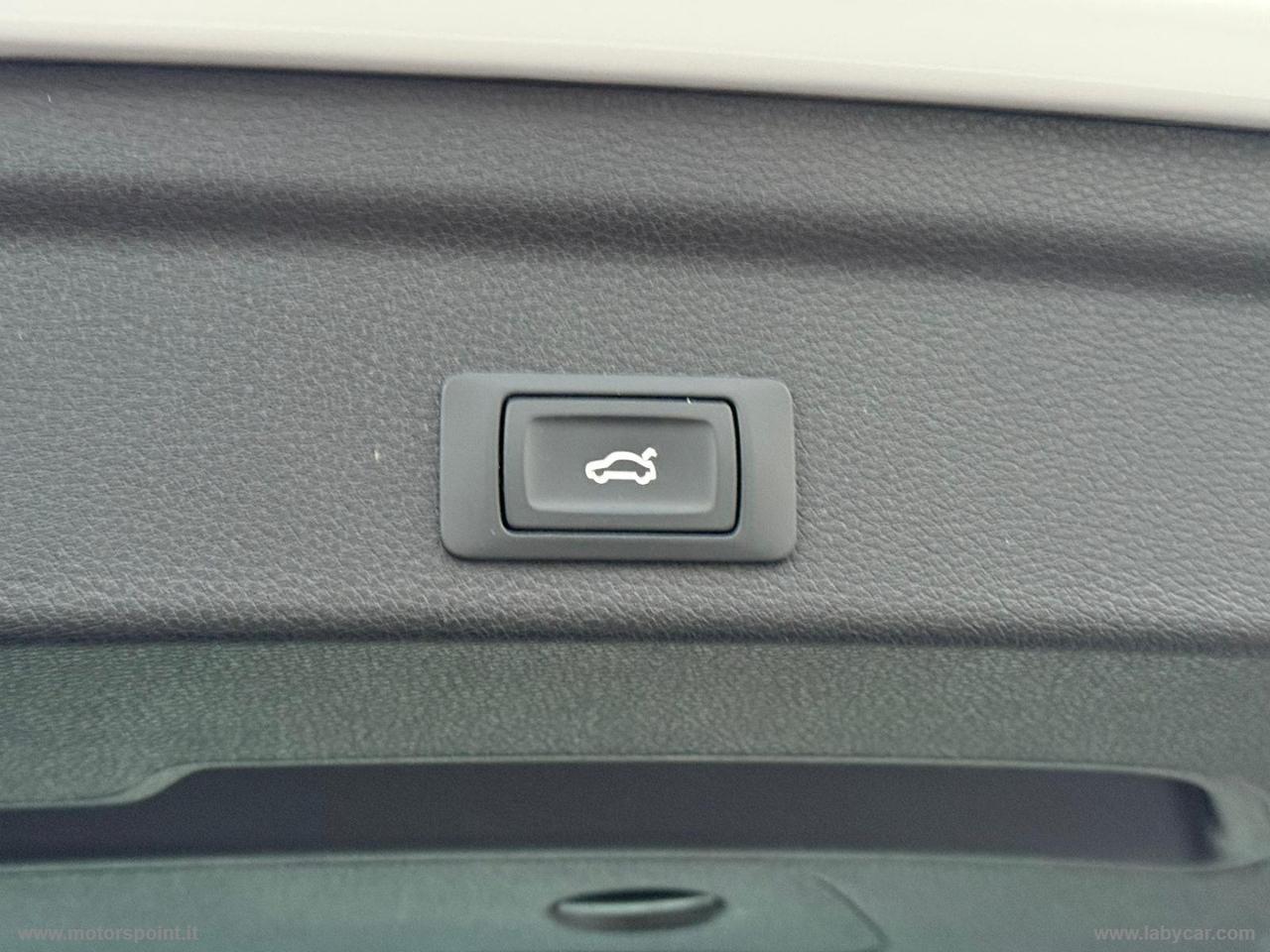 AUDI Q3 SPORTBACK 45 TFSI e S tronic Bus. Plus