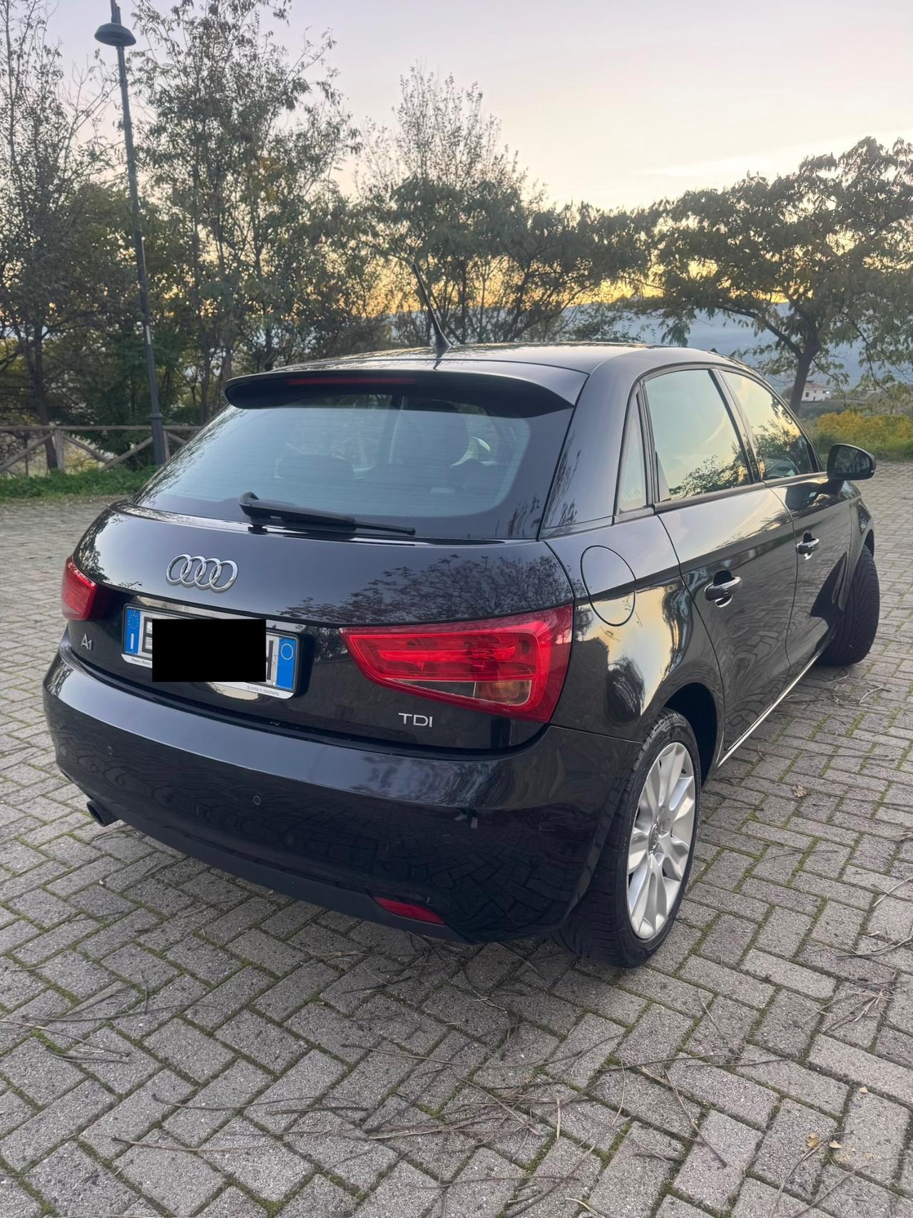 Audi A1 1.6 Diesel 90Cv 2014
