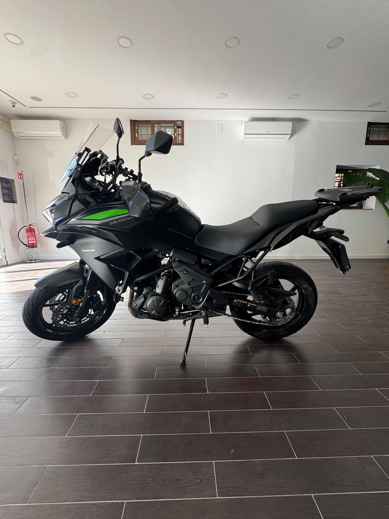 Kawasaki Versys 650 TOURING