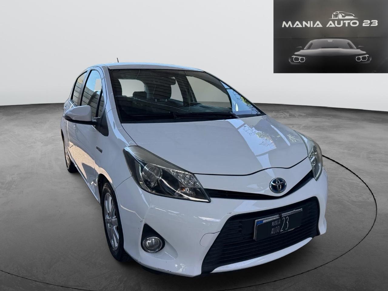 Toyota YARIS 1.5 HYBRID 101 CV*AUTOMATICA*NEOPATENTATI*UNIPRO*