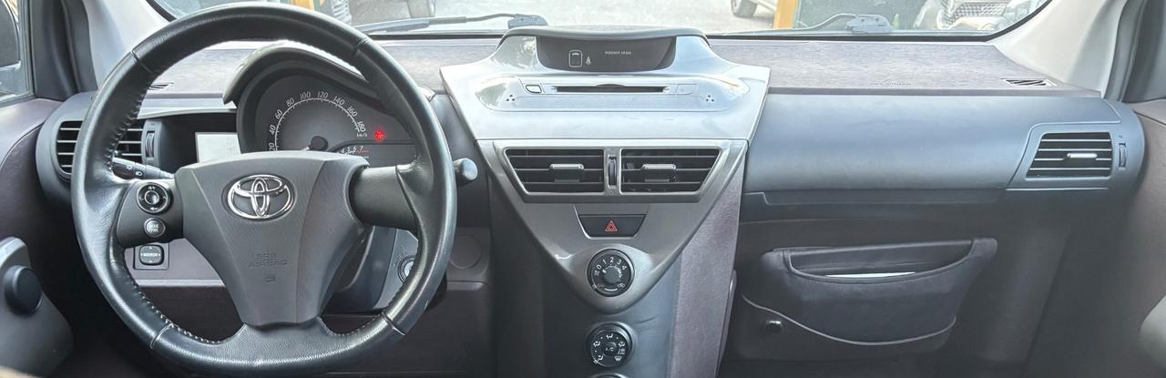 Toyota iQ 1.0 Sol AUTOMATICA ok Neopatentati