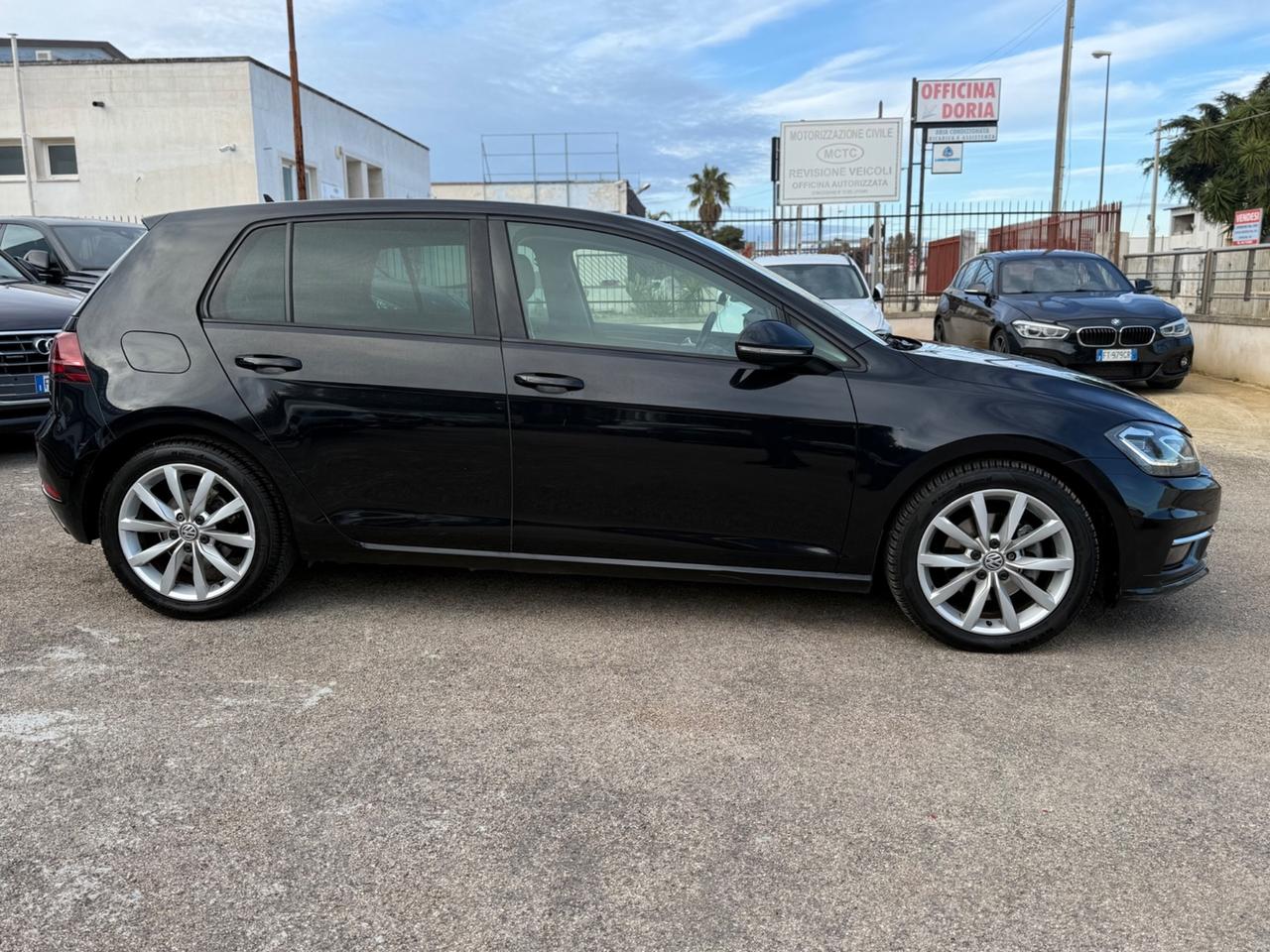 Volkswagen Golf Variant 1.6 TDI 115 CV DSG Highline BlueMotion Tech.