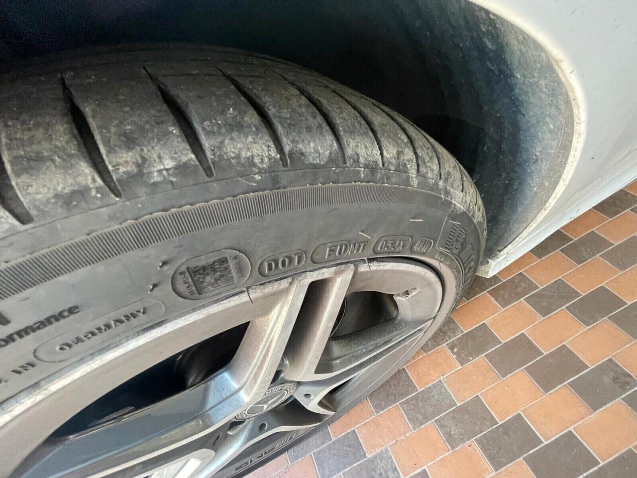 Mercedes-benz B 200 Automatic Premium AMG